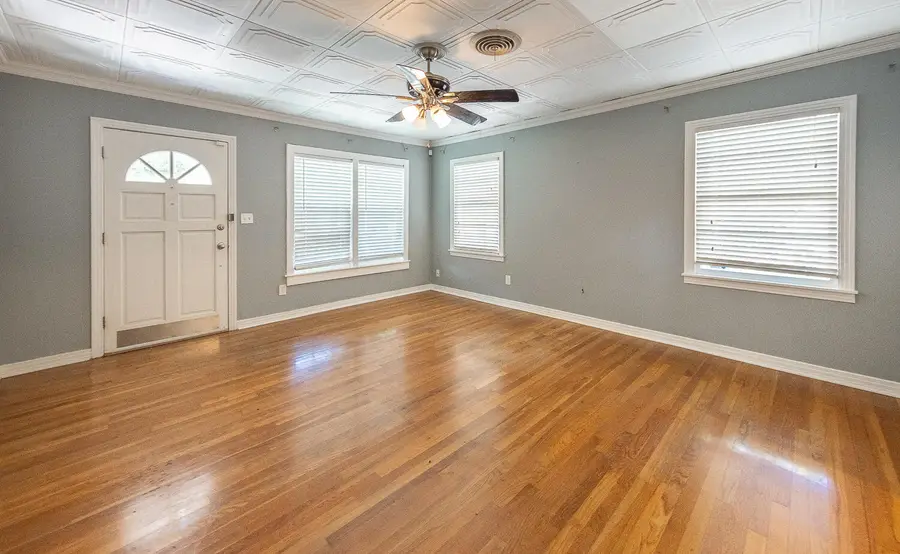 3204 26th Street, Lubbock, TX 79410 - Image #2