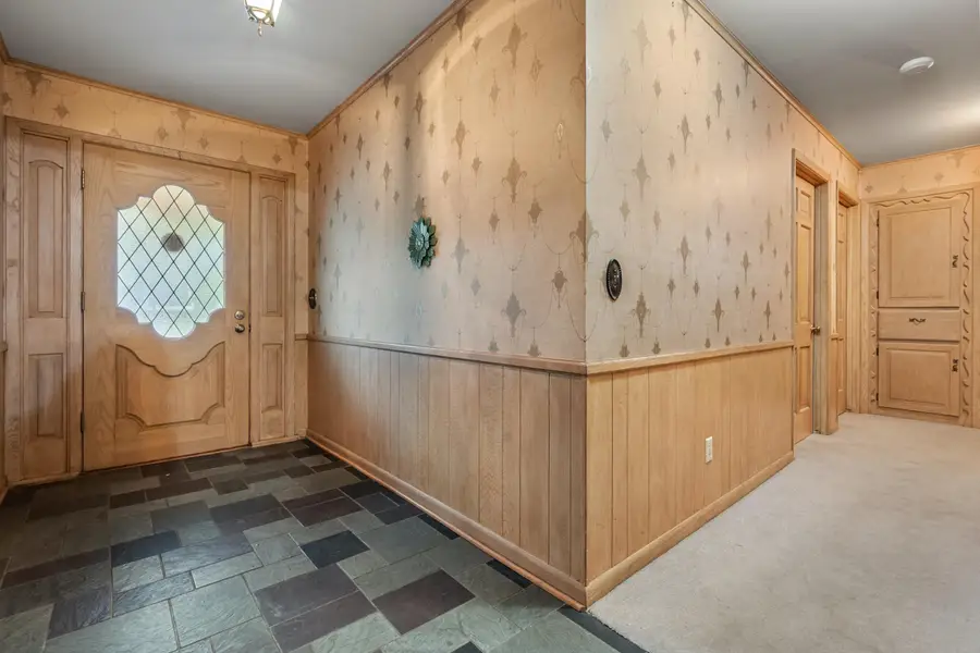 905 W Virginia Street, Floydada, TX 79235 - Image #2