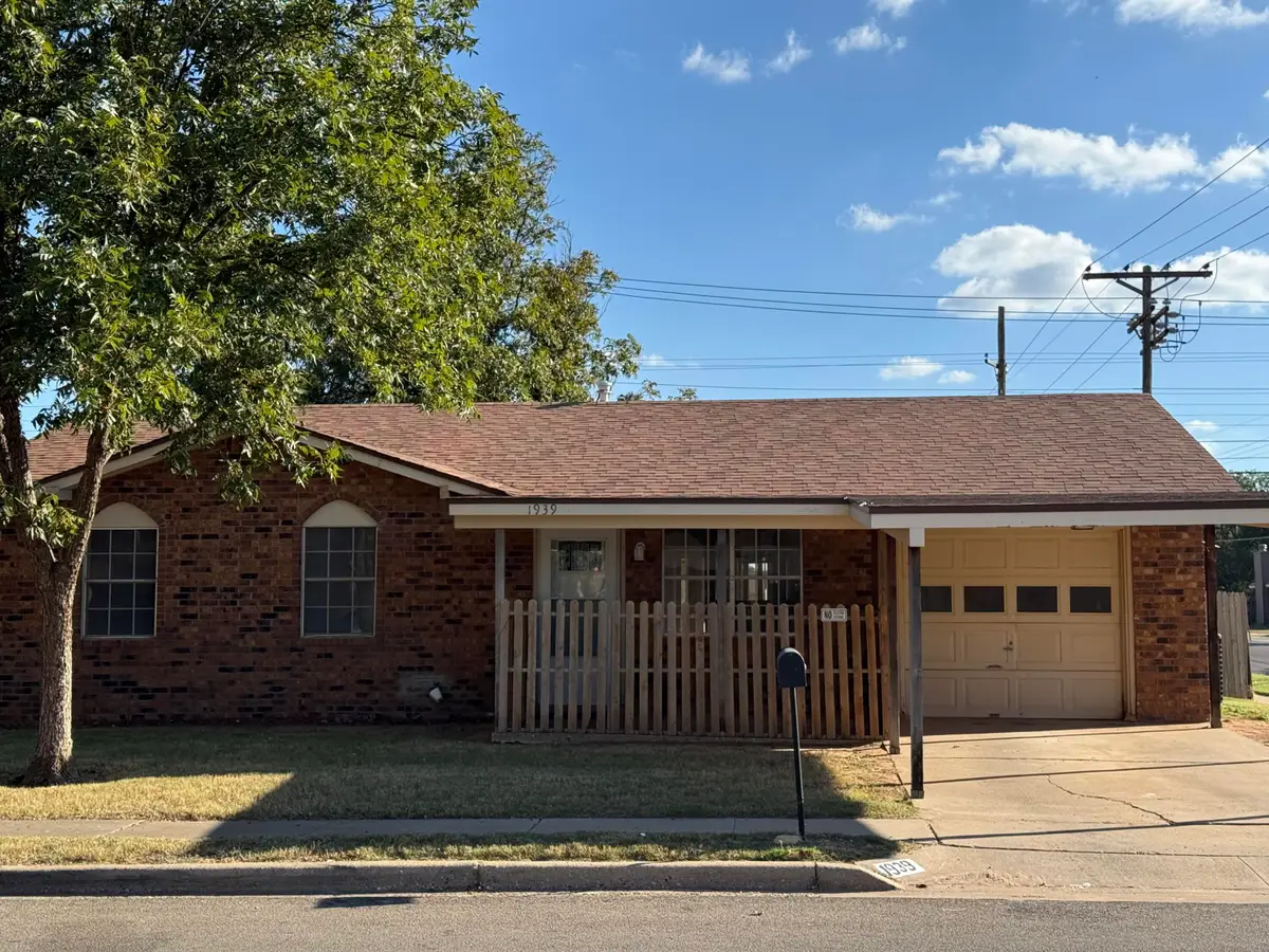 1939 74th Street, Lubbock, TX 79423 - Image #1