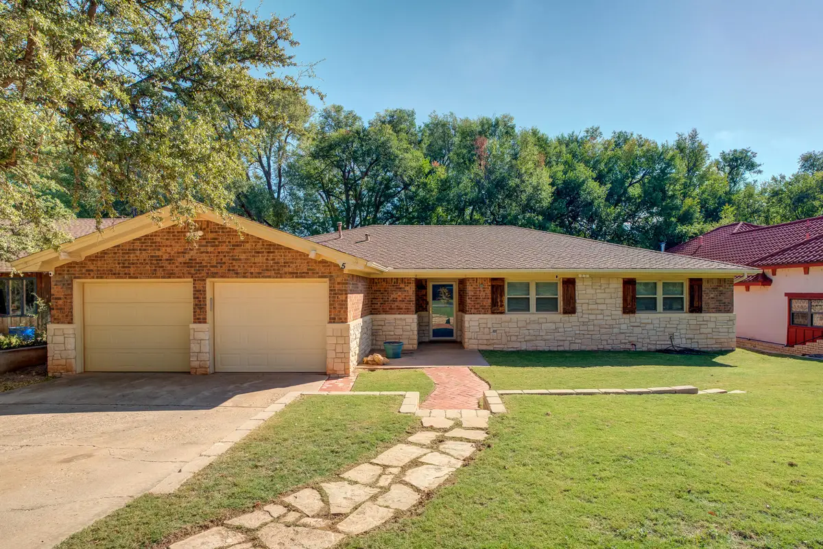 5 W Brookhollow Drive, Ransom Canyon, TX 79366 - Image #1