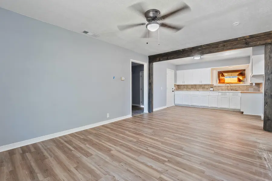 6103 Avenue S, Lubbock, TX 79412 - Image #2