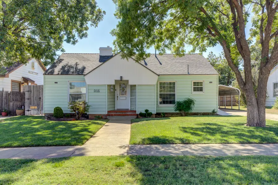 916 E Tate Street, Brownfield, TX 79316 - Image #3