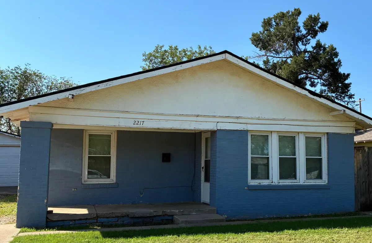 2217 25th Street, Lubbock, TX 79411 - Image #1