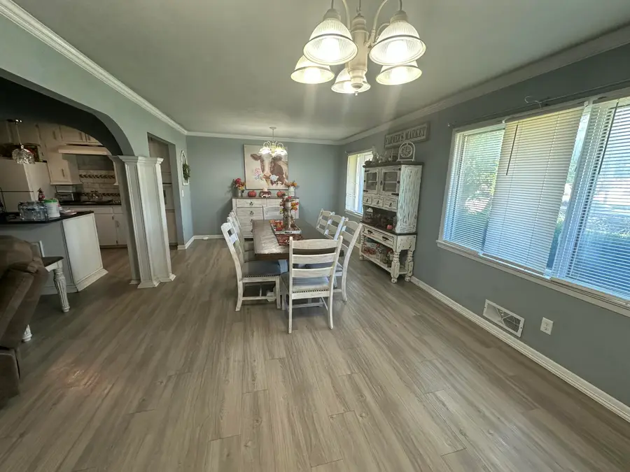 1300 Holliday Street, Plainview, TX 79072 - Image #3