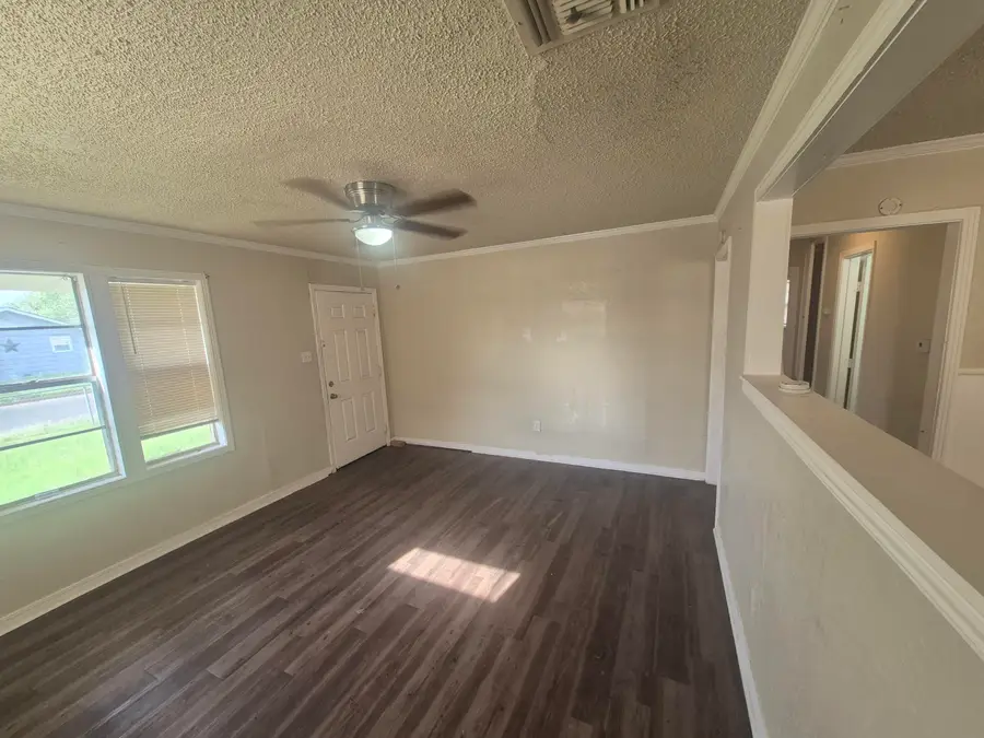 3015 1st Street, Lubbock, TX 79415 - Image #3