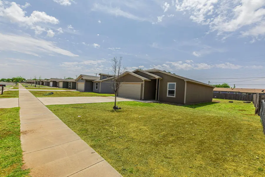 1918 E Cornell Street, Lubbock, TX 79403 - Image #2