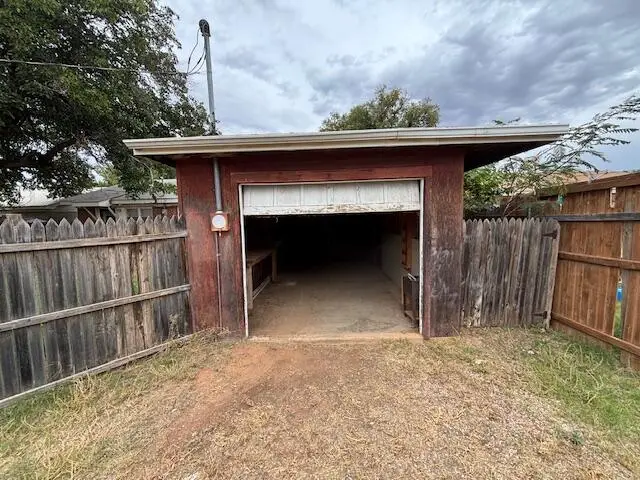 2809 63rd Street, Lubbock, TX 79413 - #2