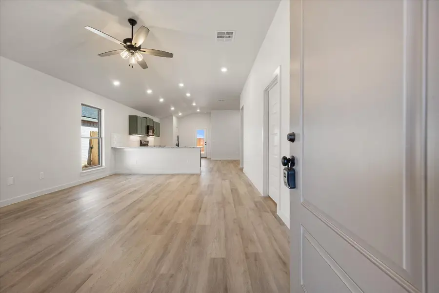 2018 Cottonwood Avenue, Wolfforth, TX 79382 - Image #2