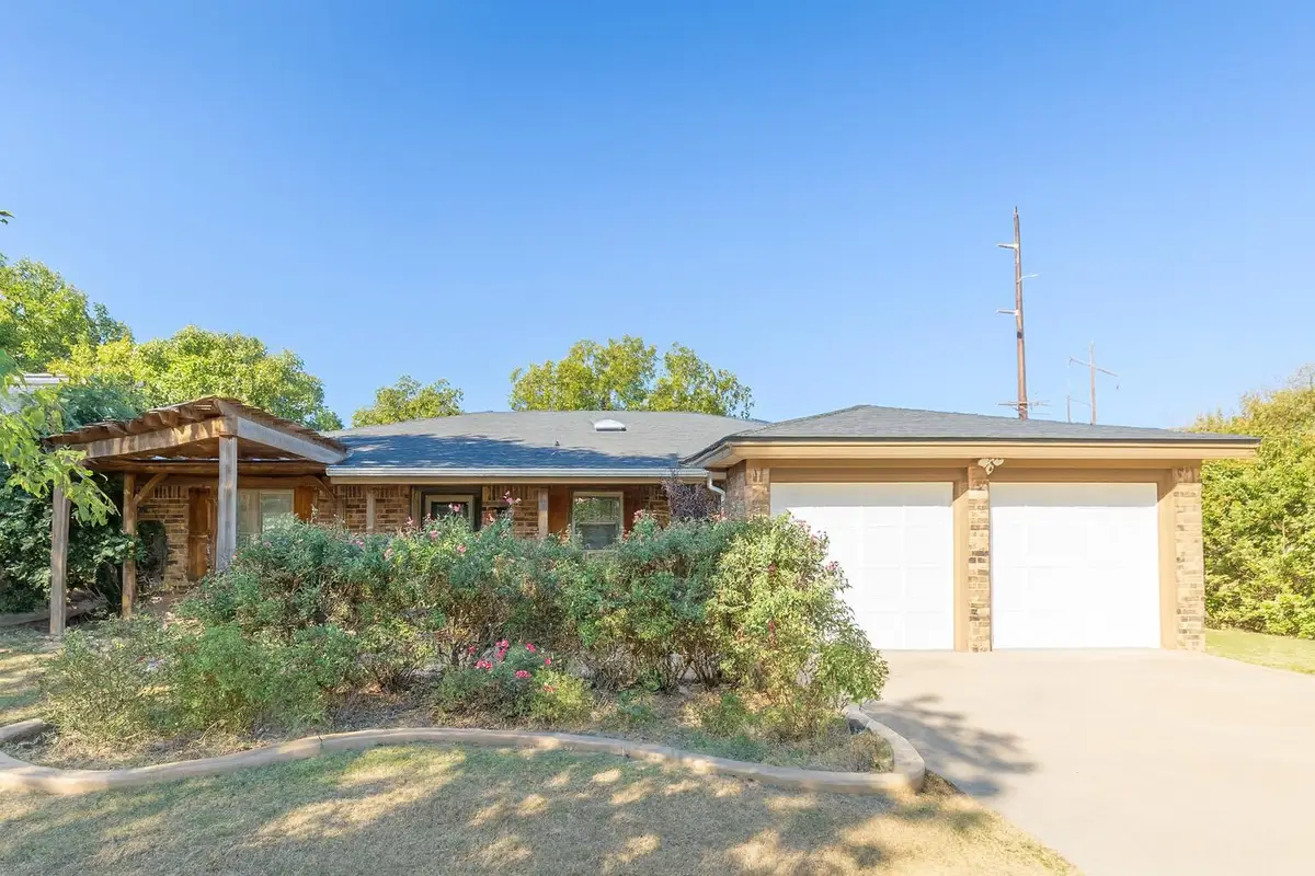 7404 Salem Avenue, Lubbock, TX 79424 - Image #1