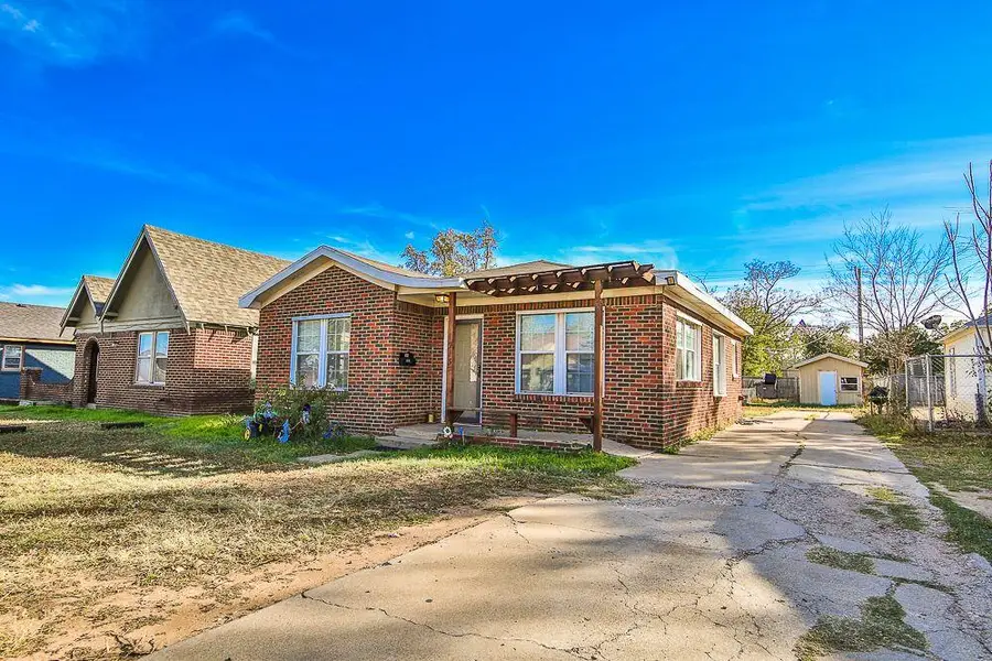 1913 27th Street, Lubbock, TX 79411 - Image #2