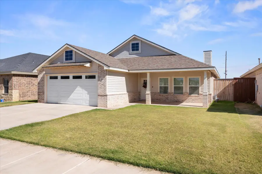 902 N Fulton Avenue, Lubbock, TX 79416 - Image #2