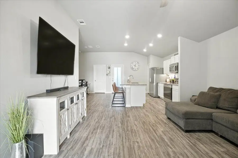 3212 Volney Avenue, Lubbock, TX 79407 - Image #2