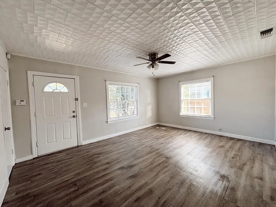 1915 26th Street, Lubbock, TX 79411 - #3