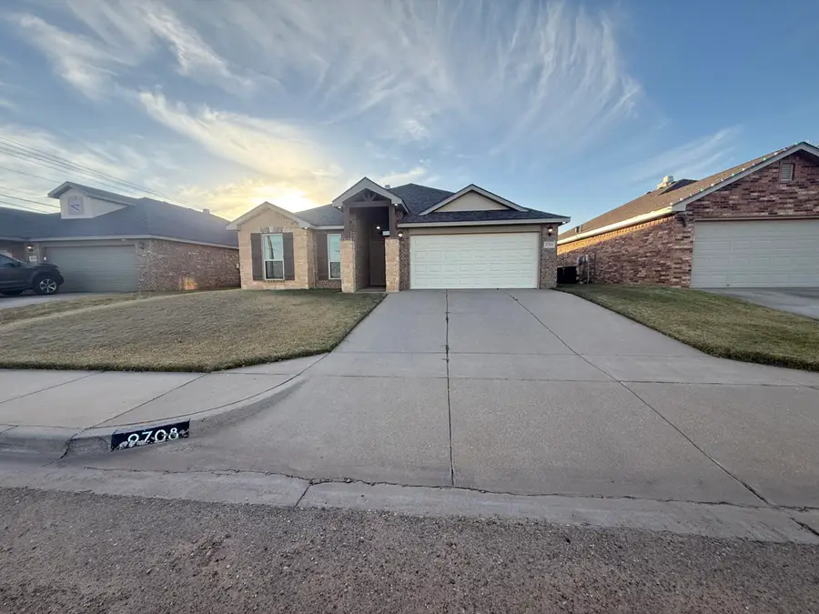 9708 Quincy Avenue, Lubbock, TX 79424 - Image #3
