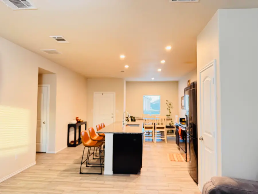 3716 Oakridge Avenue, Lubbock, TX 79407 - Image #2