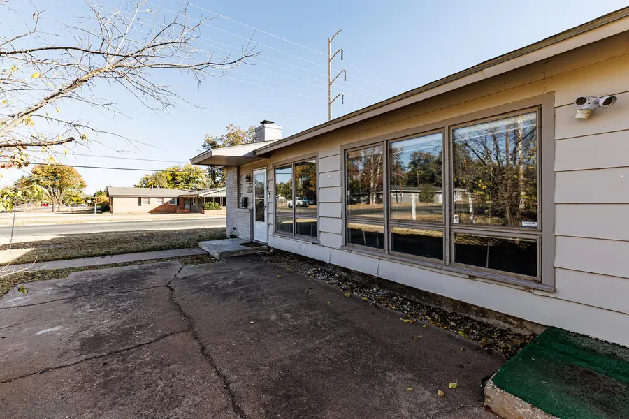 3001 54th Street, Lubbock, TX 79413 - Image #2