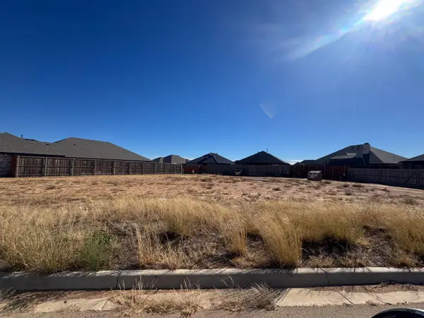 750 Ventoso Circle, Wolfforth, TX 79382