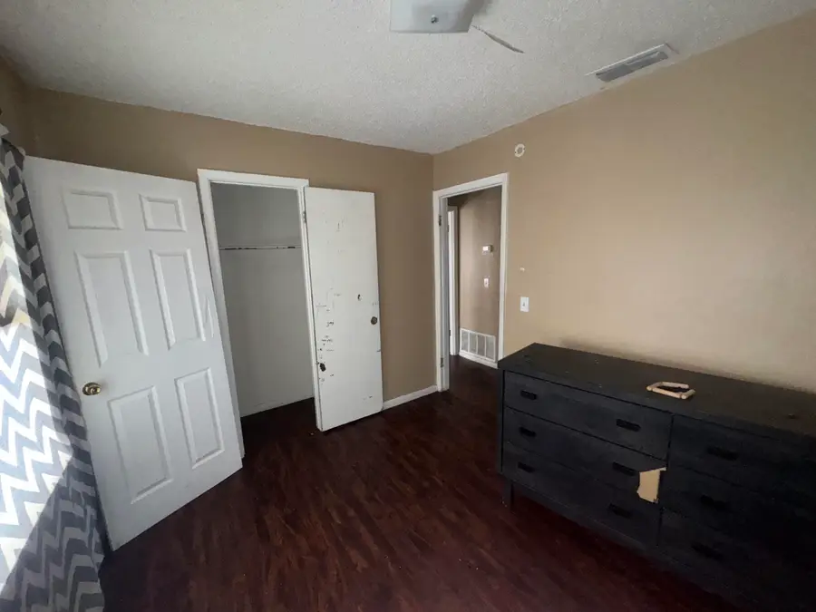 105 Pecos Place, Plainview, TX 79072 - Image #3