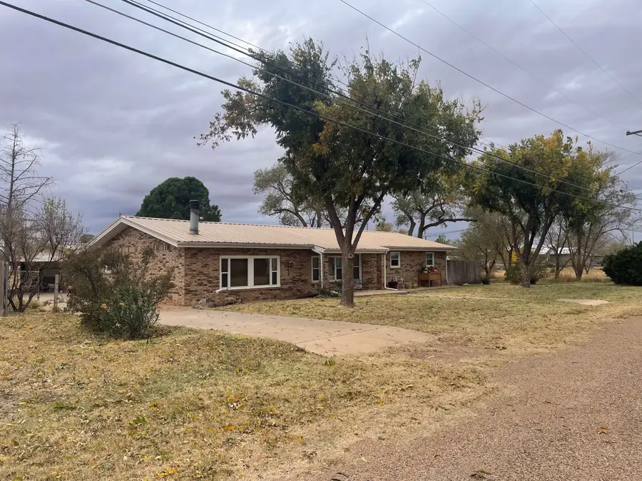 105 13th Street, Seagraves, TX 79359 - Image #2