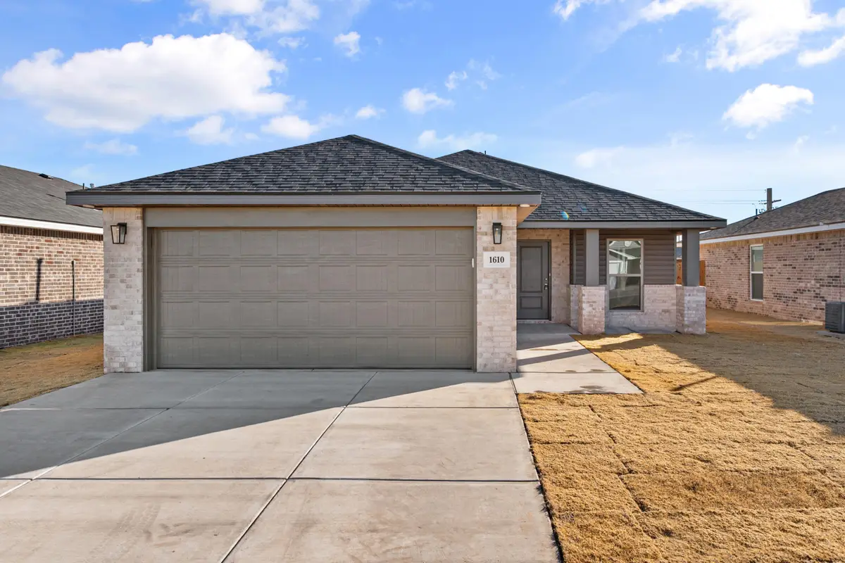 1610  N Clinton Avenue, Lubbock, TX 79416 - Image #1