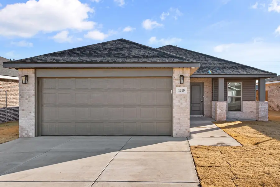 1610  N Clinton Avenue, Lubbock, TX 79416 - Image #2