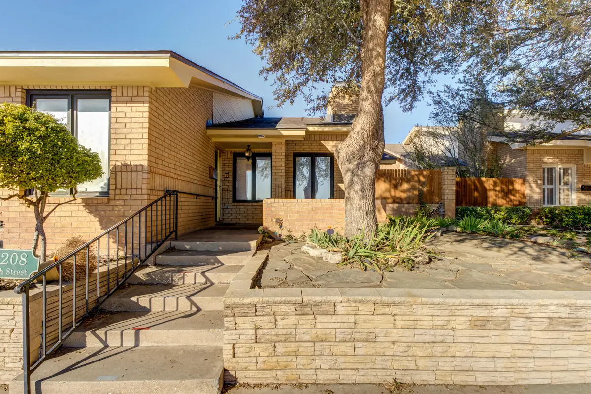 3208 59th Street, Lubbock, TX 79413 - Image #1