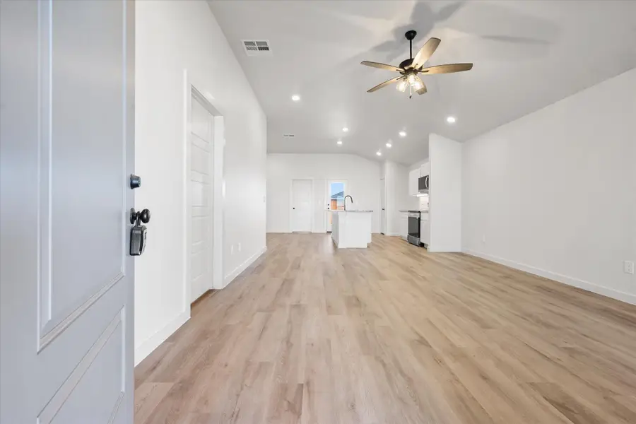 1309 N Chicago Avenue, Lubbock, TX 79416 - Image #2