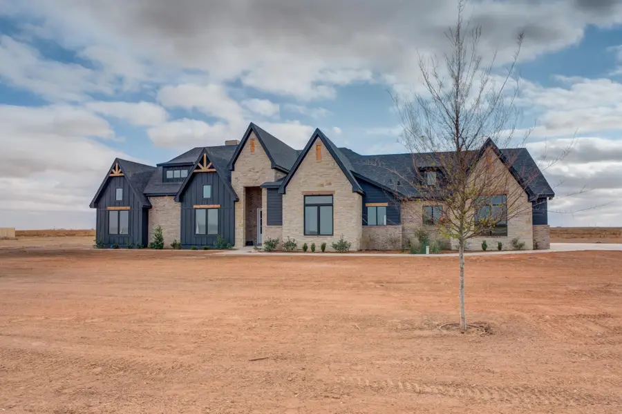 3537 Quail Hollow Road, Ropesville, TX 79358 - Image #2