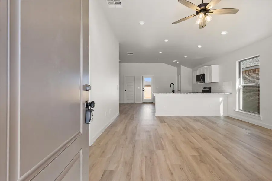 7210 8th Street, Lubbock, TX 79416 - Image #2