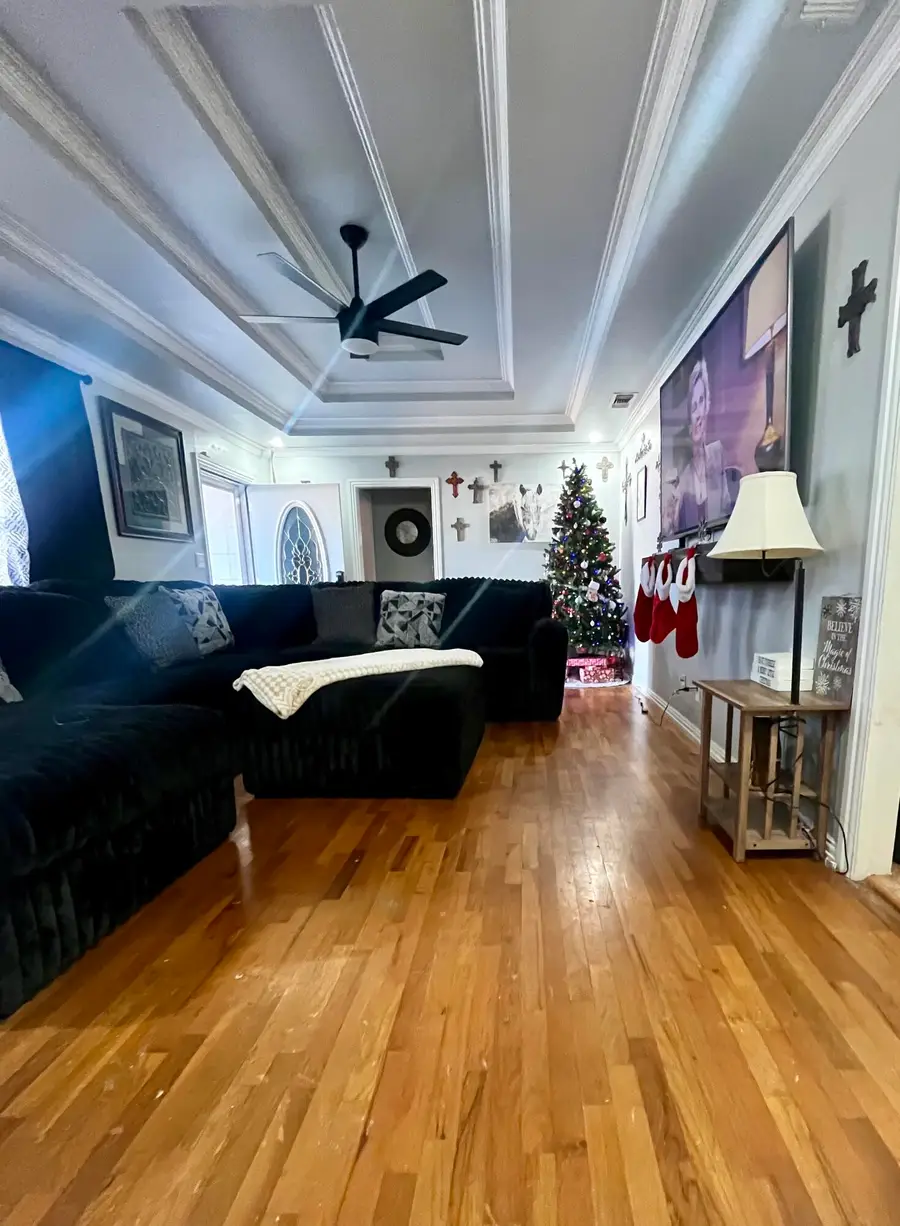 118 Hicks Place, Levelland, TX 79336 - Image #2