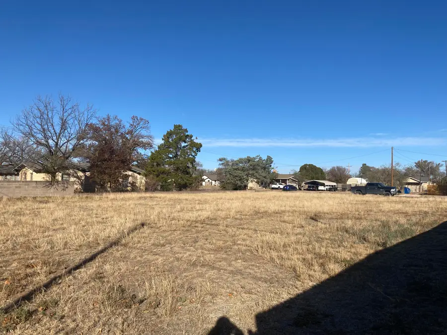 206 10th Street, Levelland, TX 79336 - Image #2