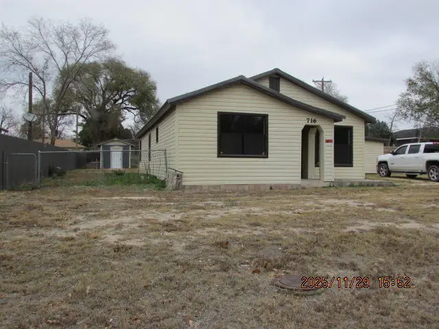 716 W E Avenue, Muleshoe, TX 79347 - Image #3