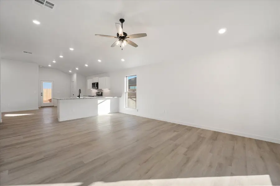 6311 Virginia Avenue, Lubbock, TX 79407 - Image #3