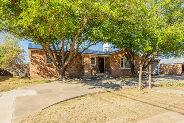 1601 Avenue O, Tahoka, TX 79373