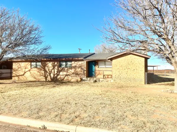 308 E 9th Street, Anton, TX 79313