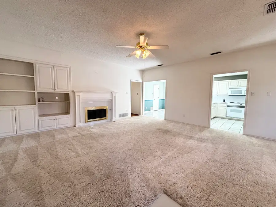 6705 Fulton Avenue, Lubbock, TX 79424 - Image #3