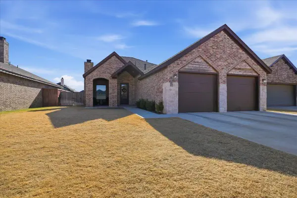 805 N 5th Street, Wolfforth, TX 79382