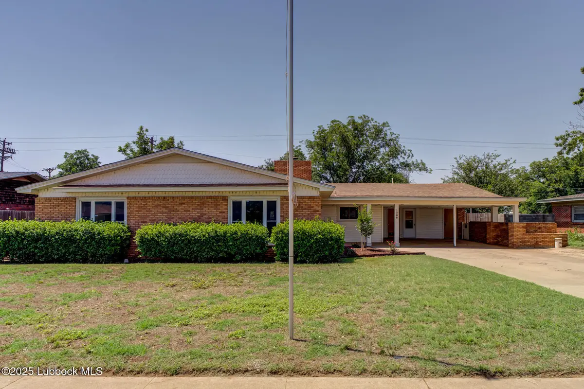 1308 E Buckley Street, Brownfield, TX 79316 - Image #1