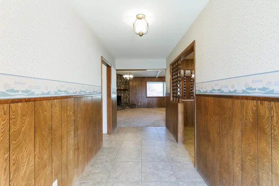 2018 Rice Drive, Levelland, TX 79336 - Image #3