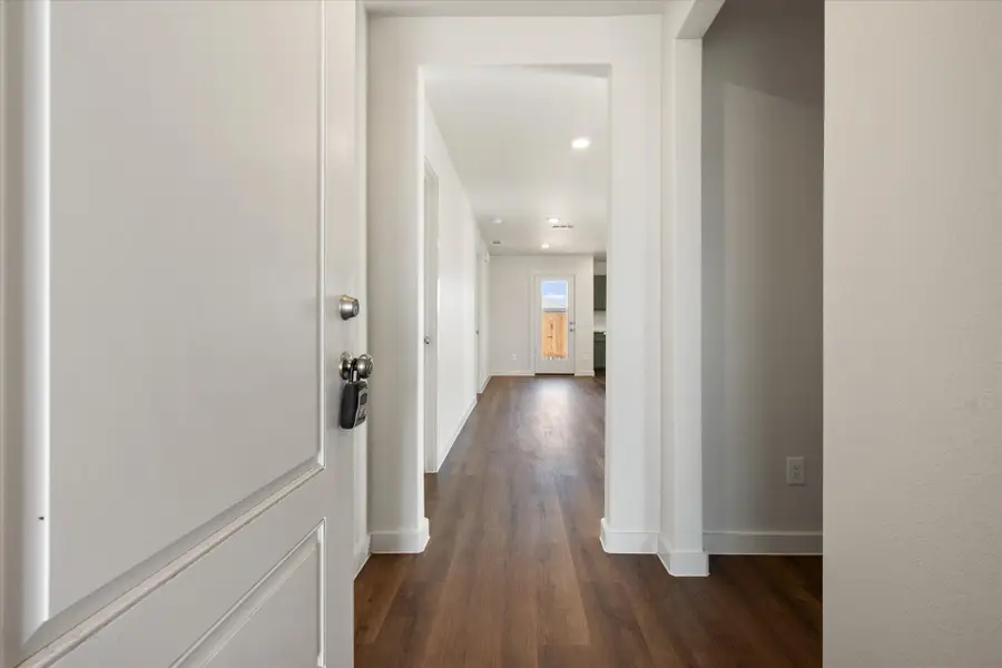 1604 N Clinton Avenue, Lubbock, TX 79416 - #2