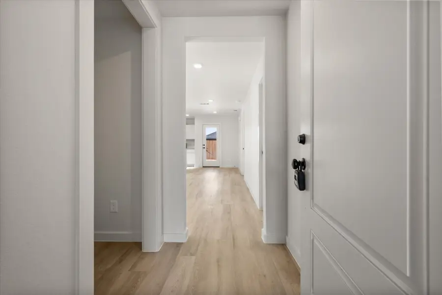 1603 N Clinton Avenue, Lubbock, TX 79416 - #2