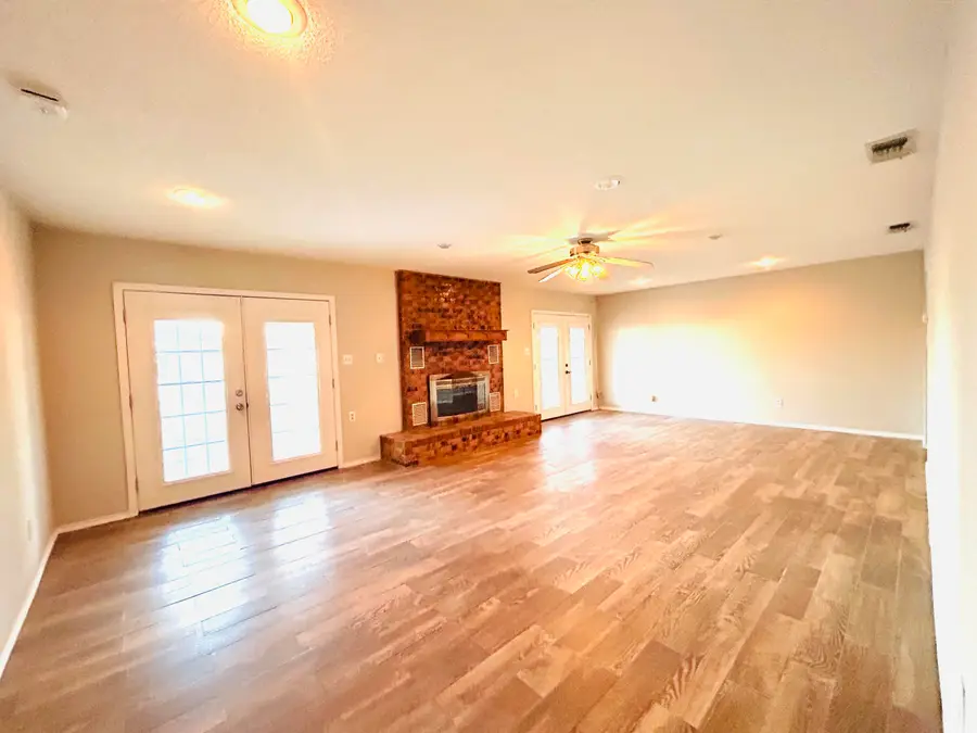 2925 Dove Lane, Denver City, TX 79323 - Image #2