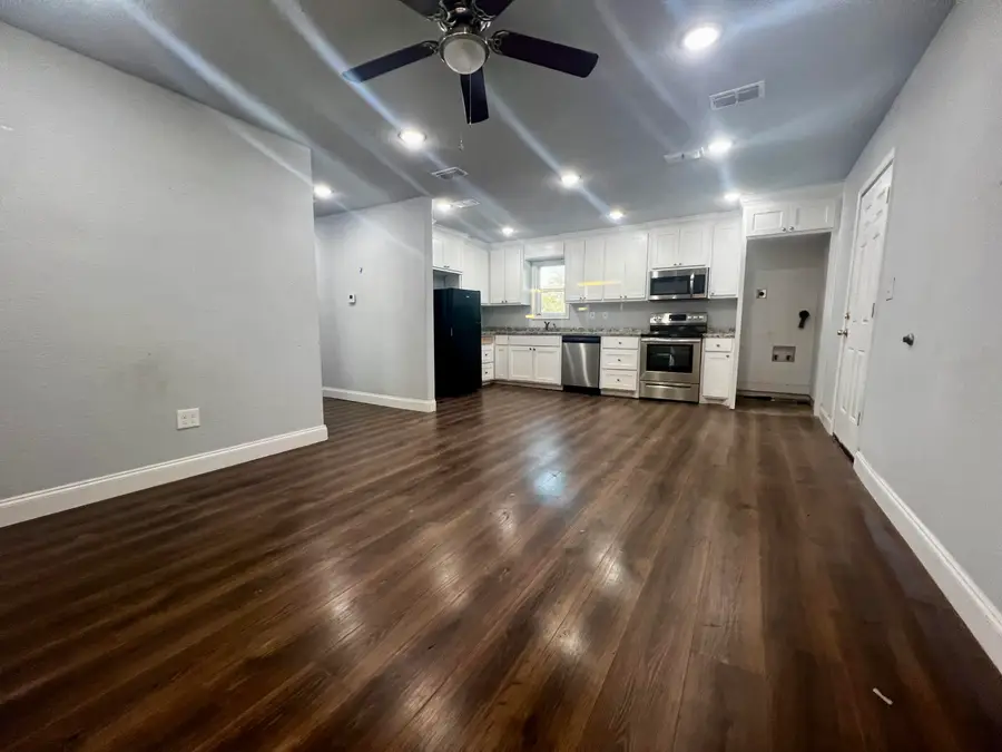 420 S 2nd Street, Slaton, TX 79364 - Image #2