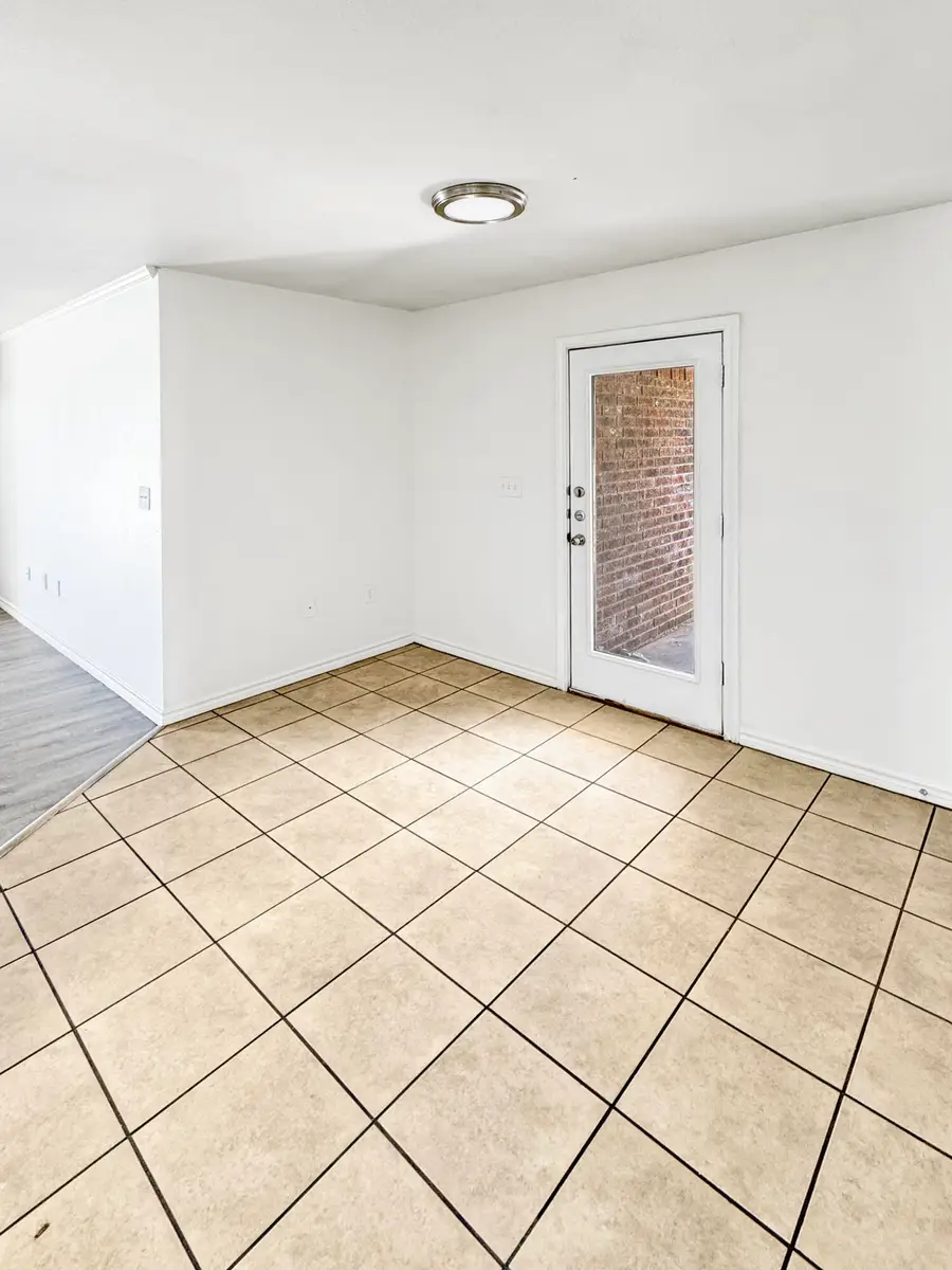 908 N Belmont Avenue, Lubbock, TX 79416 - Image #2