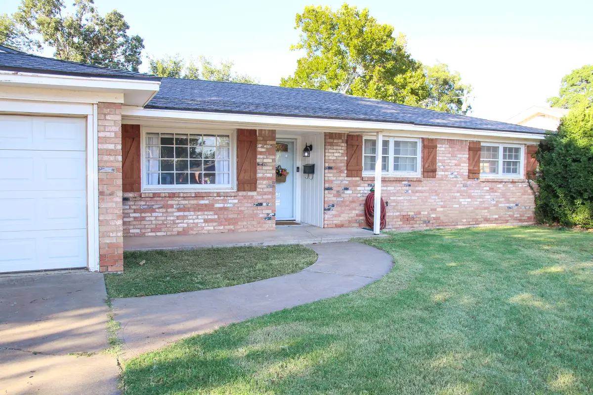 3306 61st Street, Lubbock, TX 79413 - Image #1