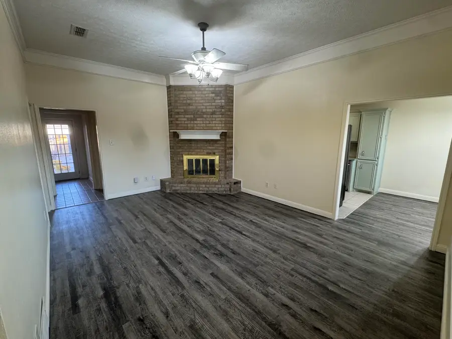 2114 93rd Street, Lubbock, TX 79423 - Image #2