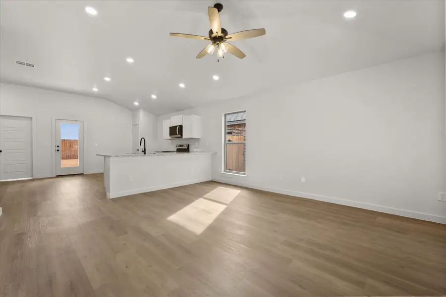 2611 Garland Avenue, Lubbock, TX 79407 - Image #3