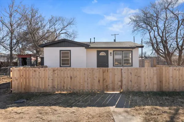 206 W 4th Street, Idalou, TX 79329