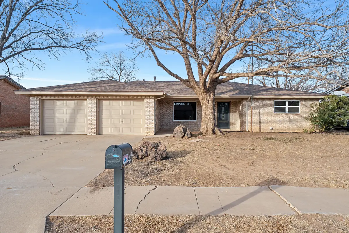 1117 15th Street, Shallowater, TX 79363 - Image #1