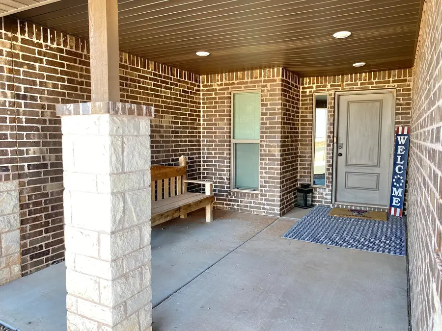 1209 E 30th Street, Wolfforth, TX 79382 - Image #2